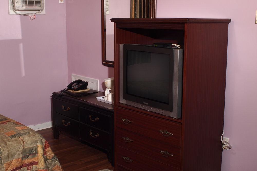 Colonial Motel Chatham-Kent Dış mekan fotoğraf