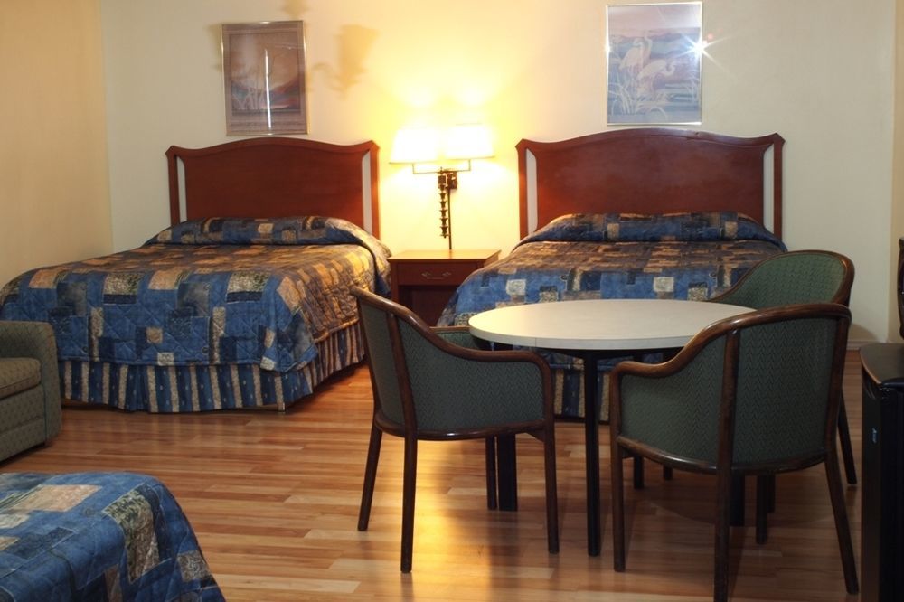 Colonial Motel Chatham-Kent Dış mekan fotoğraf
