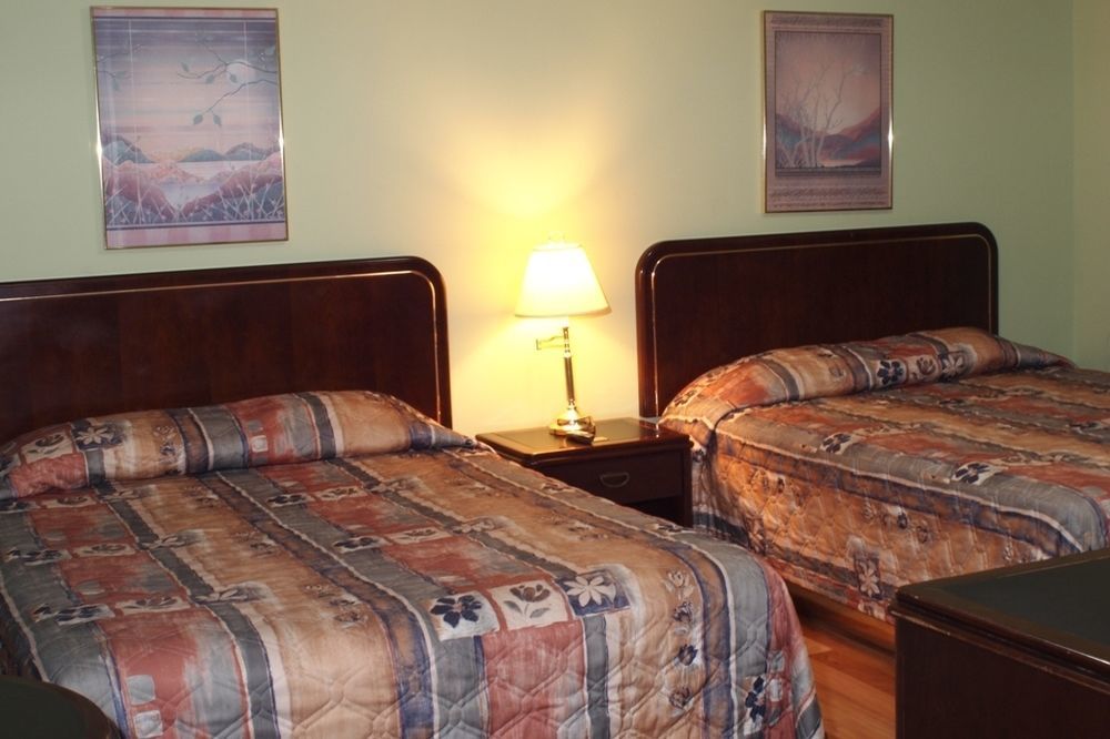 Colonial Motel Chatham-Kent Dış mekan fotoğraf